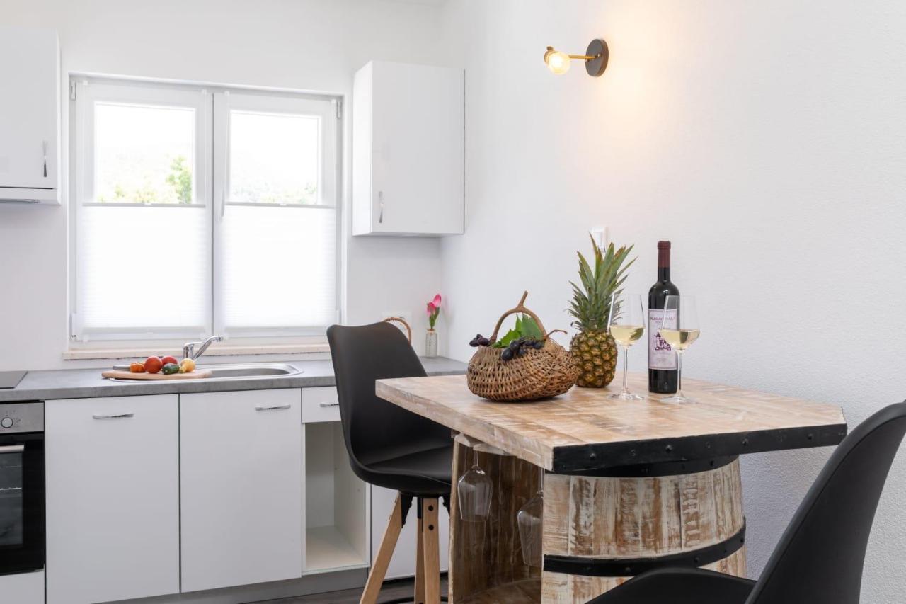 Maloa One Bedroom Apartment Smokvica  Zewnętrze zdjęcie